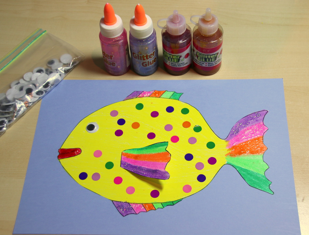Rainbow Fish colouring Craft for kids with free printable template. 